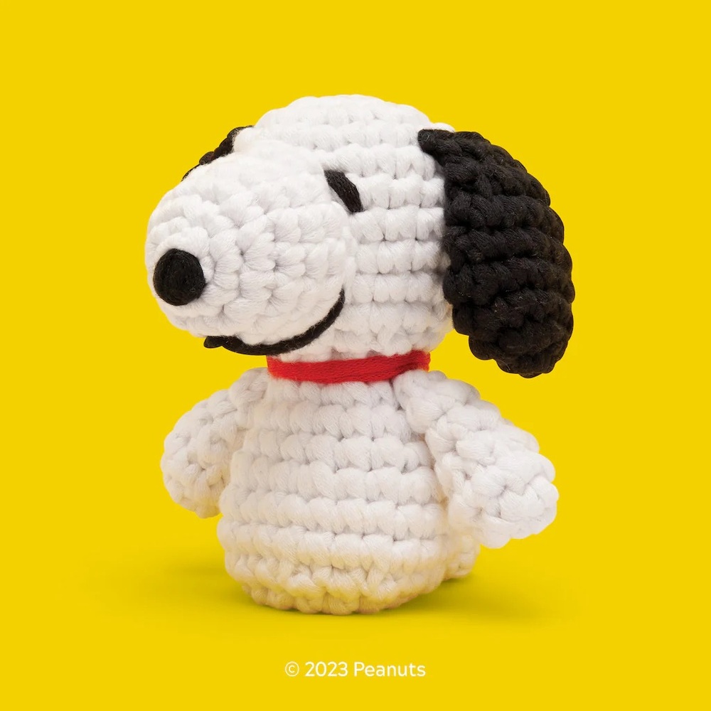 The Woobles Snoopy Crochet Kit-Kit for Beginners NEW